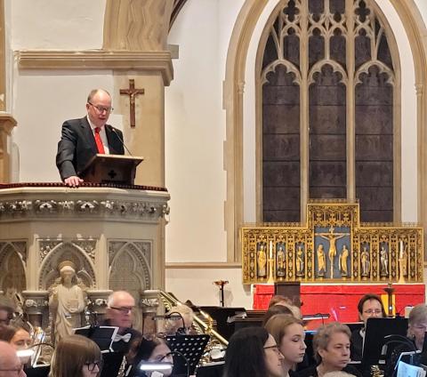 Our compere, Chris Guy